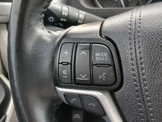Toyota Highlander 2019 SE 4dr SUV