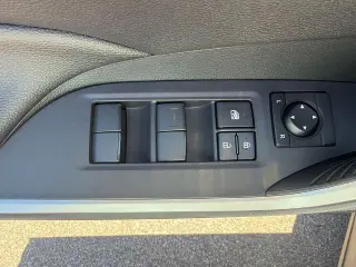 Toyota RAV4 Hybrid 2025 AWD LE 4dr SUV