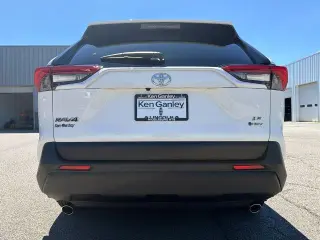 Toyota RAV4 Hybrid 2025 AWD LE 4dr SUV