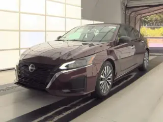 Nissan Altima 2025 2.5 SV 4dr Sedan