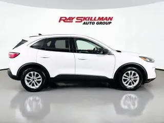 Ford Escape 2022 SE 4dr SUV