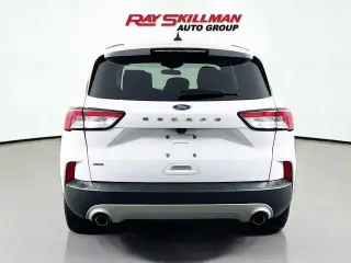 Ford Escape 2022 SE 4dr SUV