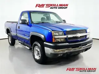 Chevrolet Silverado 2500HD 2004 2dr Standard Cab LS 4WD LB