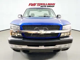 Chevrolet Silverado 2500HD 2004 2dr Standard Cab LS 4WD LB
