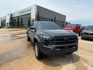 Toyota Tacoma 2025 4x4 SR5 4dr Double Cab 5.0 ft SB
