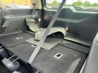 Ford Expedition 2023 4x4 XLT 4dr SUV