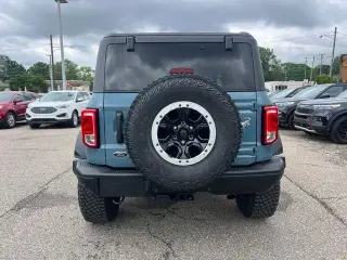 Ford Bronco 2022 4x4 Outer Banks Advanced 2dr SUV