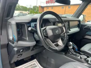Ford Bronco 2022 4x4 Outer Banks Advanced 2dr SUV