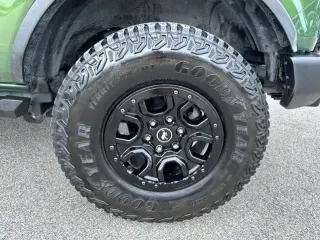 Ford Bronco 2023 4x4 Base Advanced 2dr SUV