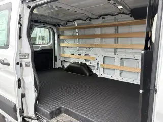 Ford Transit 2025 250 3dr SWB Low Roof Cargo Van