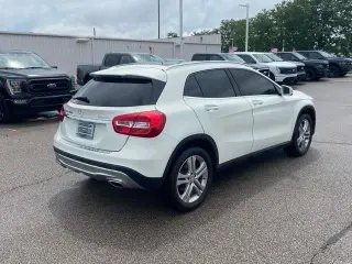 Mercedes-Benz GLA 2017 AWD GLA 250 4MATIC 4dr SUV
