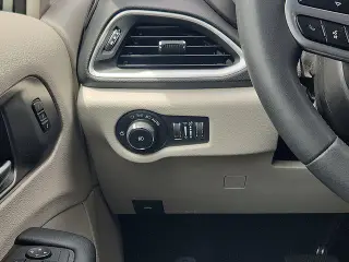 Chrysler Pacifica 2023 Touring L 4dr Mini-Van