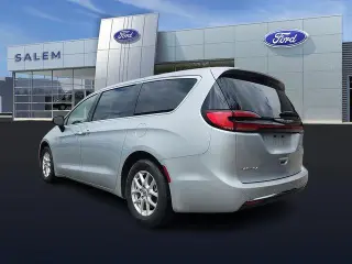 Chrysler Pacifica 2023 Touring L 4dr Mini-Van