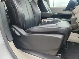 Chrysler Pacifica 2023 Touring L 4dr Mini-Van