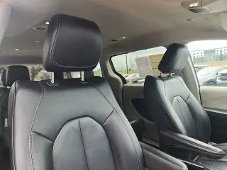 Chrysler Pacifica 2023 Touring L 4dr Mini-Van