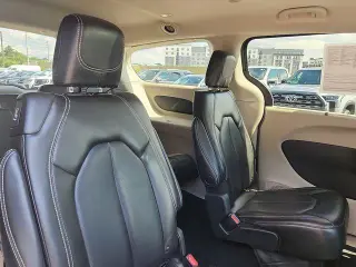 Chrysler Pacifica 2023 Touring L 4dr Mini-Van