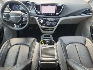 Chrysler Pacifica 2023 Touring L 4dr Mini-Van
