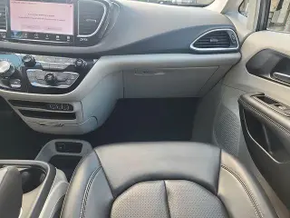 Chrysler Pacifica 2023 Touring L 4dr Mini-Van