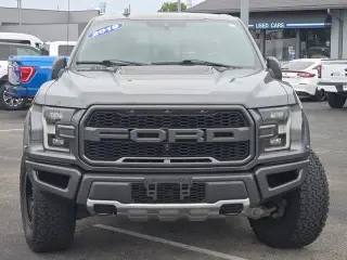 Ford F-150 2019 4x4 Raptor 4dr SuperCrew 5.5 ft. SB