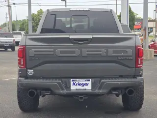 Ford F-150 2019 4x4 Raptor 4dr SuperCrew 5.5 ft. SB
