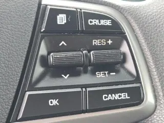Hyundai ELANTRA 2018 SEL 4dr Sedan (US)