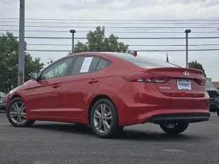 Hyundai ELANTRA 2018 SEL 4dr Sedan (US)