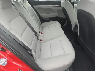 Hyundai ELANTRA 2018 SEL 4dr Sedan (US)