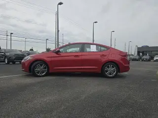 Hyundai ELANTRA 2018 SEL 4dr Sedan (US)