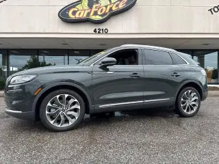 Lincoln Nautilus 2022 AWD Reserve 4dr SUV