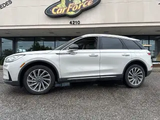 Lincoln Corsair 2023 AWD Reserve 4dr SUV