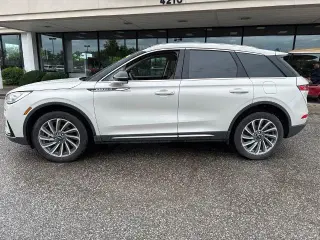 Lincoln Corsair 2023 AWD Reserve 4dr SUV