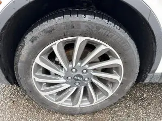 Lincoln Corsair 2023 AWD Reserve 4dr SUV