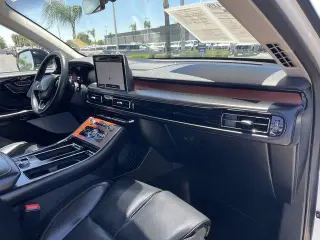 Lincoln Aviator 2020 Reserve 4dr SUV