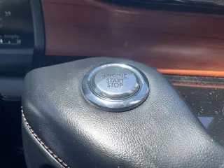 Lincoln Aviator 2020 Reserve 4dr SUV