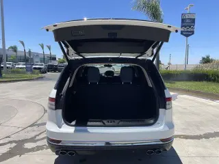 Lincoln Aviator 2020 Reserve 4dr SUV