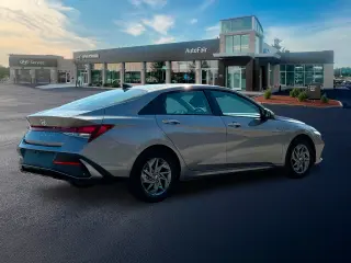 Hyundai ELANTRA 2024 SEL 4dr Sedan