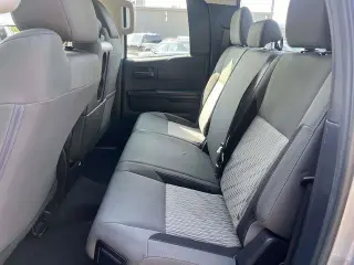 Toyota Tundra 2015 4x4 SR5 4dr Double Cab Pickup SB (4.6L V8)