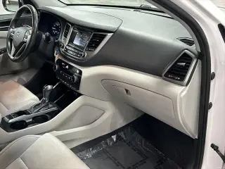 Hyundai TUCSON 2017 AWD Sport 4dr SUV