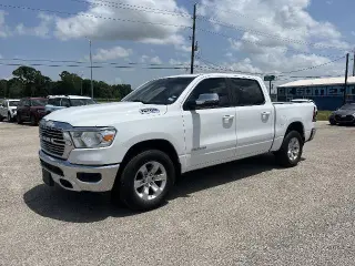 Ram 1500 2024 4x2 Laramie 4dr Crew Cab 5.6 ft. SB Pickup