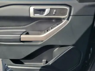 Ford Explorer 2023 XLT 4dr SUV