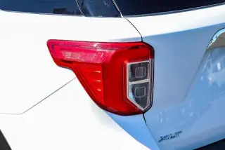 Ford Explorer 2021 AWD XLT 4dr SUV