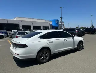 Honda Accord Hybrid 2025 EX-L 4dr Sedan