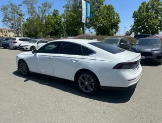 Honda Accord Hybrid 2025 EX-L 4dr Sedan