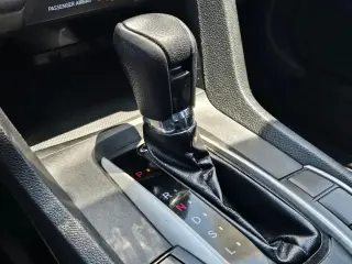 Honda Civic 2016 LX 4dr Sedan CVT