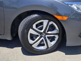 Honda Civic 2016 LX 4dr Sedan CVT