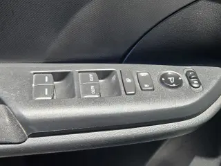 Honda Civic 2016 LX 4dr Sedan CVT