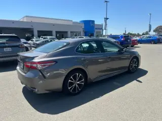 Toyota Camry 2018 SE 4dr Sedan