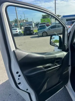 Nissan NV200 2015 S 4dr Cargo Mini-Van