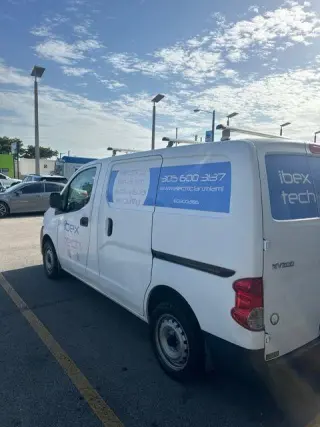 Nissan NV200 2015 S 4dr Cargo Mini-Van