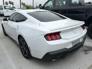 Ford Mustang 2024 EcoBoost Premium 2dr Fastback